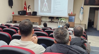 Eskişehir'de SGK personeline yerinde sigara bırakma polikliniği anlatıldı