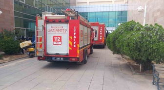 Gaziantep İslahiye'de Devlet Hastanesi'nde yangın tahliyeye neden oldu