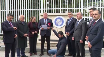İYİ Parti, fon krizinde ihmali olan kamu görevlilerine suç duyurusu yaptı