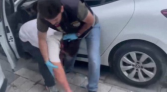 Maltepe ve Kartal'da araçlarda zula yöntemiyle uyuşturucu satan 2 kişi tutuklandı