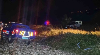 Sinop'ta iki polisin bulunduğu tekne alabora oldu! Biri hayatını kaybetti, diğeri aranıyor