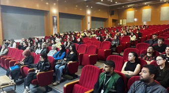 Sinop'ta üniversitelilere uyuşturucuyla mücadele ve UYUMA anlatıldı