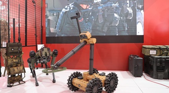 TEKNOFEST Güneydoğu'da Jandarmanın mayın temizleme aracı ve robotu sergileniyor
