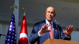 ABD'li Tom Barrack, Irak silahlı kuvvetlerinde tek komuta fırsatı doğduğunu söyledi