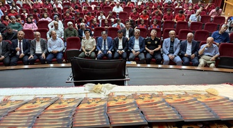 Adıyaman'da öğrencilerin şehit ailelerine yazdığı mektuplar kitaplaştırıldı