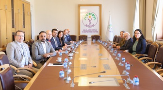 Almanya-Türkiye Parlamentolar Arası Dostluk Grubu’ndan DEM Parti’ye ziyaret