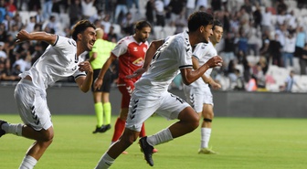 Altay'da 9 aylık cezası biten Salih Oktay, Gemlik Sümerbey maçında ilk golünü attı