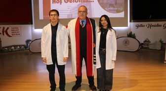Amasya Üniversitesi Tıp Fakültesinde 89 öğrenciye beyaz önlük giydirildi