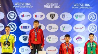 Anzor Yasin, U15 Grekoromen Güreş Balkan Şampiyonası'nda bronz madalya kazandı