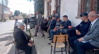 Aydıntepe Kaymakamı Deniz Yıldırım, 4 köyde vatandaşların taleplerini dinledi