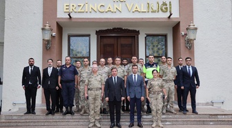 Erzincan'da güvenlik toplantısında huzur ve güvenlik 7 gün 24 saat takip ediliyor