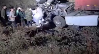 Gaziantep İslahiye'de tır şarampole uçtu, sürücü hastaneye kaldırıldı