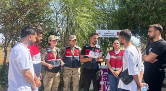 Gaziantep'te jandarma, 213 öğrenciye KADES ve terör konusunda eğitim verdi