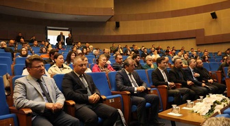 Kamu İhale Kurumu uzmanları Düzce Üniversitesi'nde kamu personelini eğitti