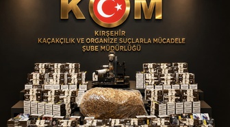 Kırşehir Kaman'da kaçak tütün operasyonunda 2 zanlı gözaltına alındı