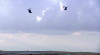 Şanlıurfa'da Jandarma Çelik Kanatlar, TEKNOFEST'te havada Harmandalı ve Zeybek oynadı