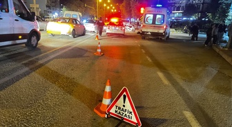 Sinop Boyabat'ta otomobil ile çarpışan motosikletin sürücüsü hastaneye kaldırıldı