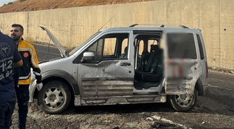 Şırnak Cizre'de takla atan kamyonette aynı aileden 2'si çocuk 6 kişi yaralandı.