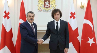 Bakan Tekin, Tiflis'te Gürcistan Başbakanı Kobakhidze ile eğitim iş birliğini görüştü