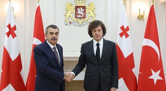 Bakan Tekin, Tiflis'te Gürcistan Başbakanı ile eğitim iş birliği anlaşması imzaladı