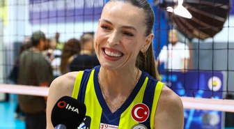 Eda Erdem, Fenerbahçe Medicana'nın Şampiyonlar Ligi'ni kazanmak istediğini söyledi