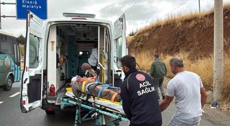 Elazığ'da yolu geçmeye çalışan yaşlı adama kamyon çarptı, yaralandı, sürücü uzaklaştı