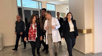 İYİ Partili Sunat, Soma'daki göçükte yaralanan maden işçilerini ziyaret etti