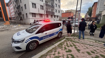Kars'ta anne ve oğlunu tabancayla yaralayan şüpheli tutuklandı, silah ele geçirildi