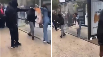 Liselilerin eyleminde sokakların tahrip edilmesine tepki gösteren kadına alevli saldırı