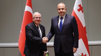 Milli Savunma Bakanı Güler, Şuşa'da Gürcistanlı mevkidaşı Chikovani ile görüştü