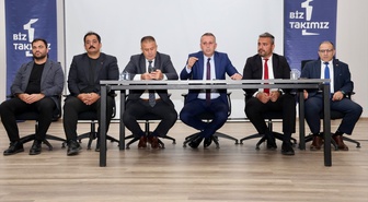 Niğde Gençlik ve Spor İl Müdürlüğü, Yarı Maraton için antrenörlerle toplandı