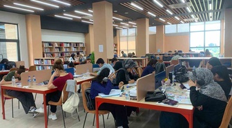 Sason'da kütüphane çatısı altında YKS ve okuma-yazma kursları başladı
