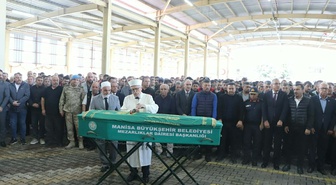 Soma'daki maden ocağındaki göçükte yaşamını yitiren Ömer Karakaya toprağa verildi