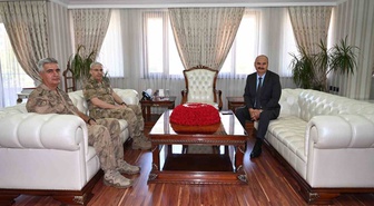 Tümgeneral Şakir Uslu, Batman Valisi Canalp ile Batman'daki çalışmaları değerlendirdi