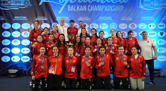 17 Yaş Altı Milli Güreş Takımları Balkan Şampiyonası'nda 39 madalya kazandı