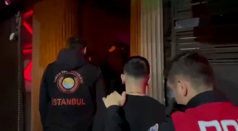Beyoğlu'nda denetimlerde aranan 11 şahıs yakalandı, 725 bin TL ceza kesildi