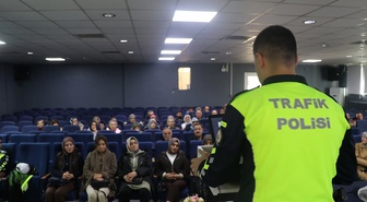 Bilecik Bozüyük'te 86 servis şoförü ve rehber personele güvenlik eğitimi verildi