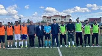 Bilecik Pazaryeri'de 103. yıl kutlamalarında kurumlar arası futbol turnuvası başladı