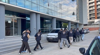 Bursa soruşturmasında 3 ilde siber operasyon, 7 gözaltından 4'ü tutuklandı