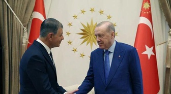 Cemil Tugay AK Parti'ye mi geçiyor? İzmir Büyükşehir Belediye Başkanı AK Parti'ye mi geçiyor?