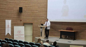 Düzce'de 130. DHY kapsamındaki pratisyen hekimlere acil tıp eğitimi verildi