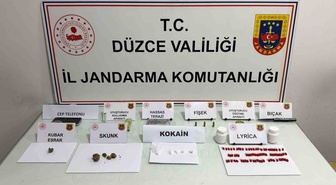 Düzce'de jandarma operasyonunda uyuşturucu satıcısı 1 kişi tutuklandı
