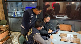 Hakkari'de eş zamanlı denetimlerde çeşitli suçlardan aranan 7 şahıs yakalandı