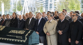 İbrahim Hatipoğlu'nun babası Mustafa Hatipoğlu Kilyos'ta toprağa verildi