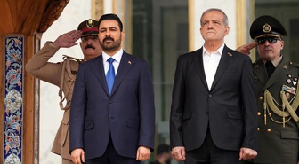 Irak, ABD muafiyetiyle Necef'ten İran'a günde 40 uçuşa izin veren anlaşmayı duyurdu