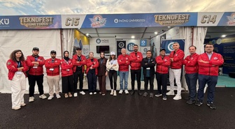 Şanlıurfa'daki TEKNOFEST Güneydoğu'da İnönü Üniversitesi standı rektörleri ağırladı