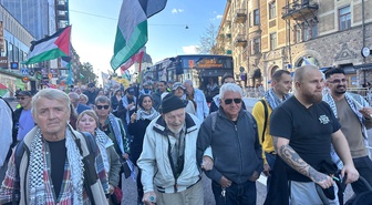 Stockholm Odenplan'da İsrail'in Gazze ve Lübnan'a yönelik saldırıları protesto edildi