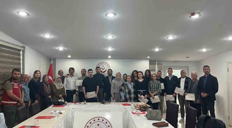 Yalova'da afet ve acil durum personeline psikolojik ilk yardım eğitimi verildi