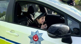 Ağrı Diyadin'de polisler, özel öğrencileri ziyaret edip güvenlik kontrolü yaptı