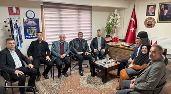AK Parti Erzurum İl Başkanı Küçükoğlu, emeklilere TOKİ nezdinde girişim sözü verdi